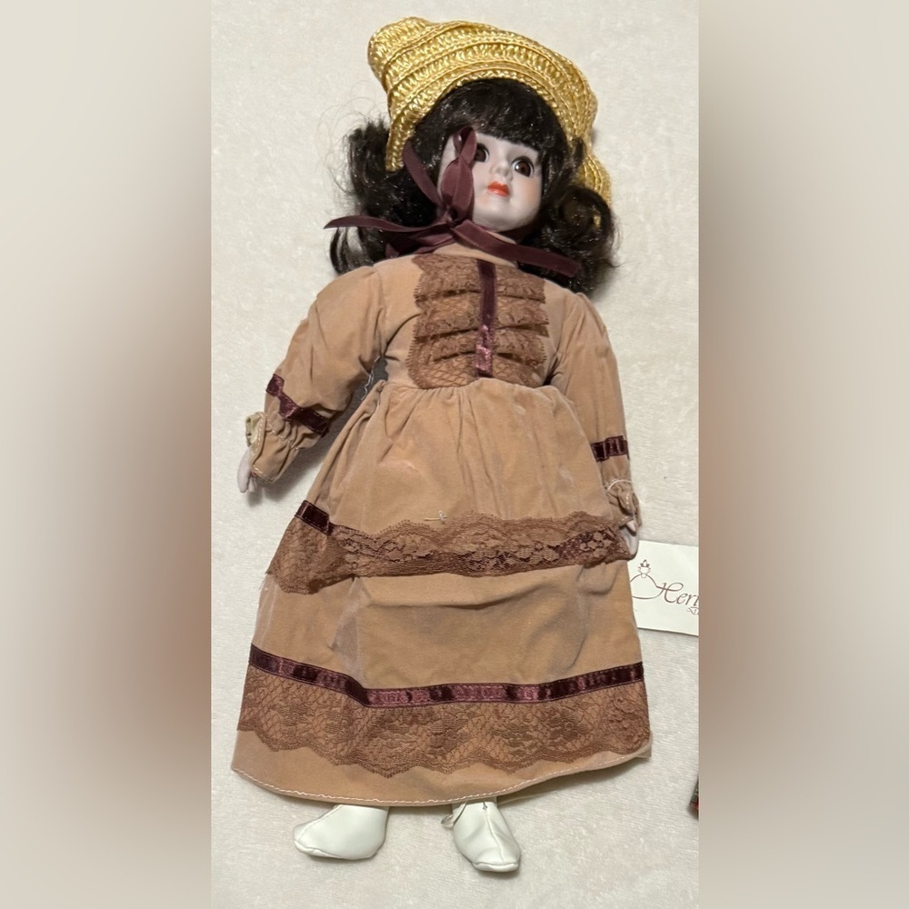 Brown Theater Costumes with Victorian Style